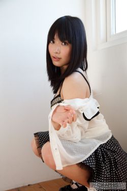 《特别治疗的女护士》